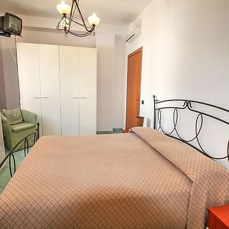 Sleeps 7 Pool Air Con Wifi Villa Nerano