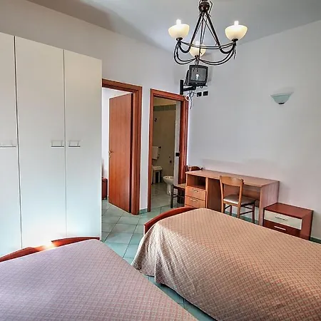 Sleeps 7 Pool Air Con Wifi Villa *