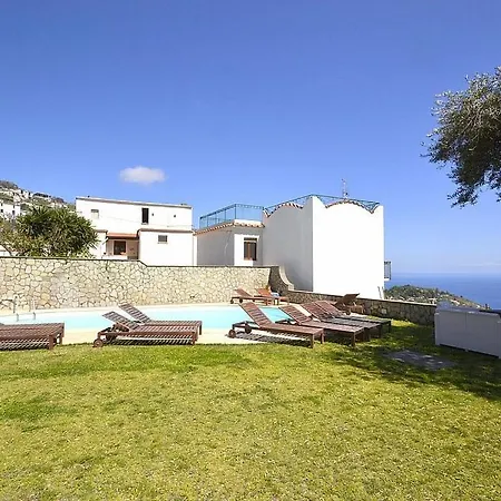 Villa Sleeps 7 Pool Air Con Wifi
